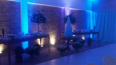 Decoração azul, branco e dourado - 1