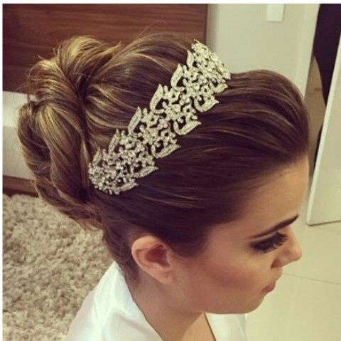 Modelo de cabelo para o dia do casamento. - 1
