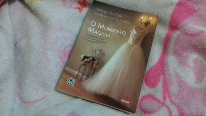 Livro sobre casamento - comprinha! - 2