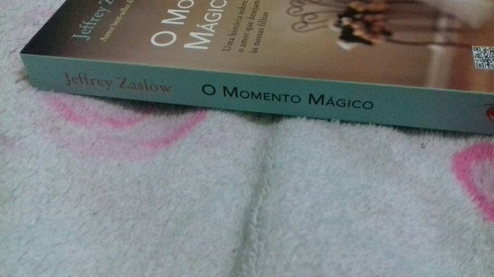 Livro sobre casamento - comprinha! - 1
