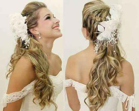 Noivas com cabelo preso e semi solto - 5