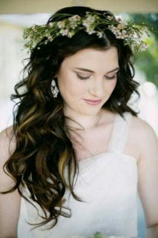 Noivas com cabelo preso e semi solto - 6