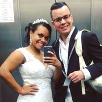 Depois da festa no hotel, exaustos