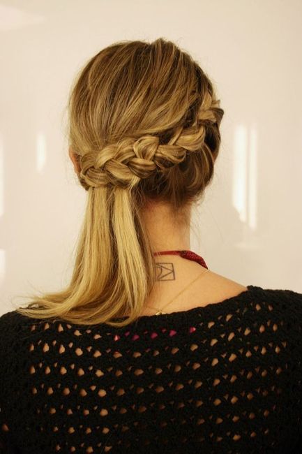 Esse penteado é o meu preferido até agora, só que como QUERO COQUE ao invés de ser solto eu pediria 