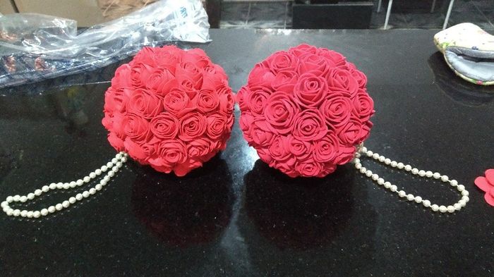 O que vcs acham dessas flores para cha de panela? sao cafonas? ainda estou treinando😂 - 1