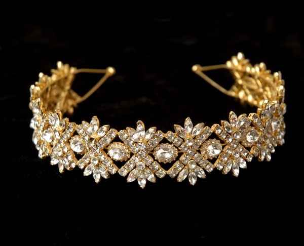 Tiara 2