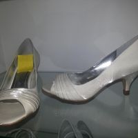 Sapatos para noivas muito altas (ou noivos muito baixos) - 1