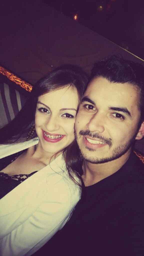 A primeira foto com o seu futuro marido - 1