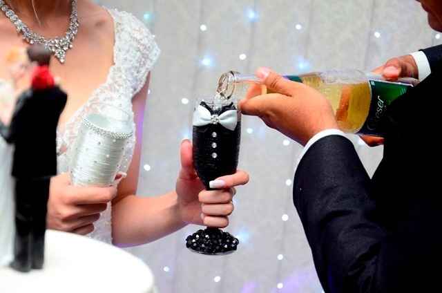 atualizadas, usadas no casamento (mudei a cor da minha- alias, fiz outra igual de outra cor só kkk)