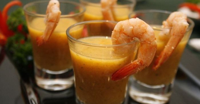 Serviria qual destes finger foods? 7
