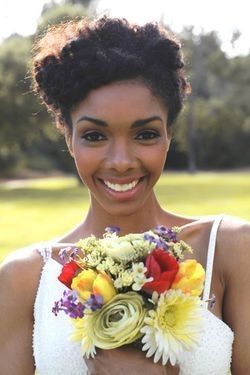 Penteado de noiva: coque, trança, solto ou preso? 4
