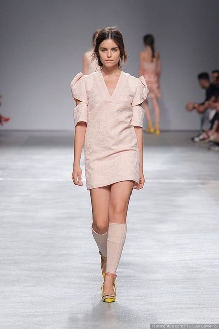 Nem de graça eu aceitaria este.. look de convidada! 💃 3