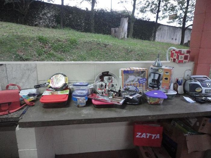 os presentes