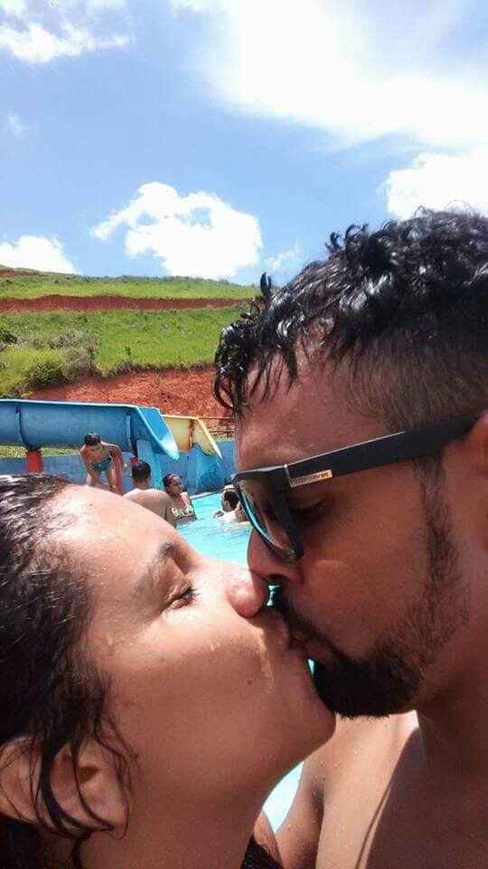 Postem aqui a foto com seu amor - 1
