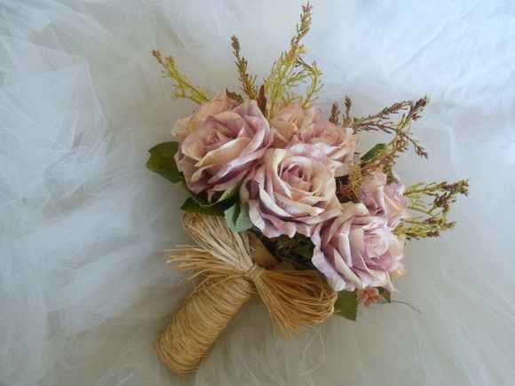 Buquê com rosas de seda