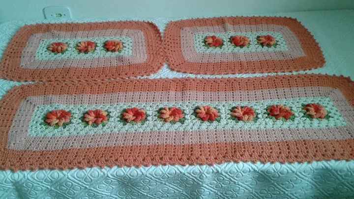 Tapetinhos de croché para o mercado enxoval. - 1