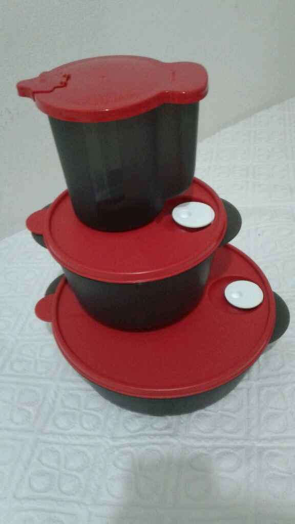 Uma das caixas do meu enxoval. - 1