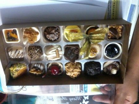 Fechei os doces <img class=