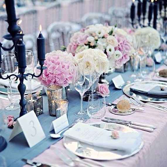 Os detalhes da decoração em rose