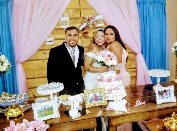 Prós e contra de  fazer  você mesma seu casamento . - 1