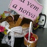 Plaquinha lá vem a noiva