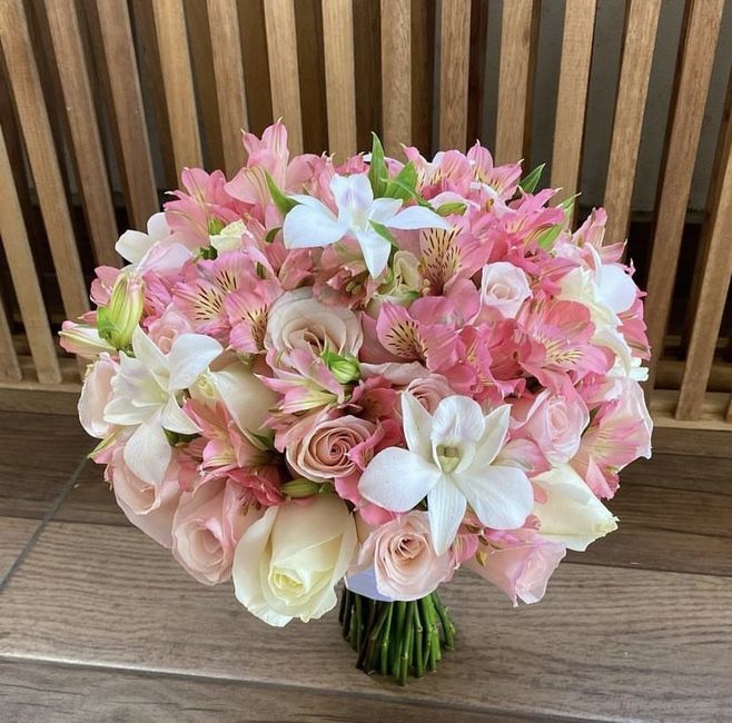 Só vale uma: qual flor escolhe para o seu buquê? 💐 6