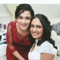 amiga....não brigue com ela se invadir o "camarin"