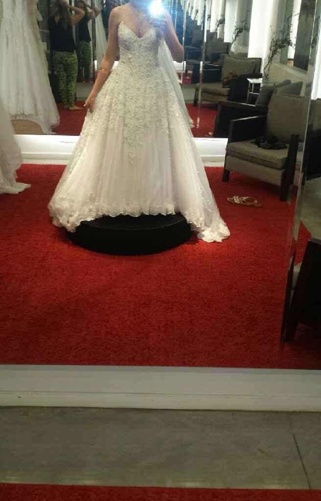 Help aqui no meu vestido - 2