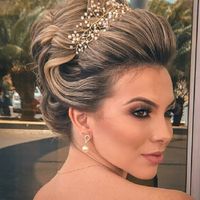 Qual penteado? - 1