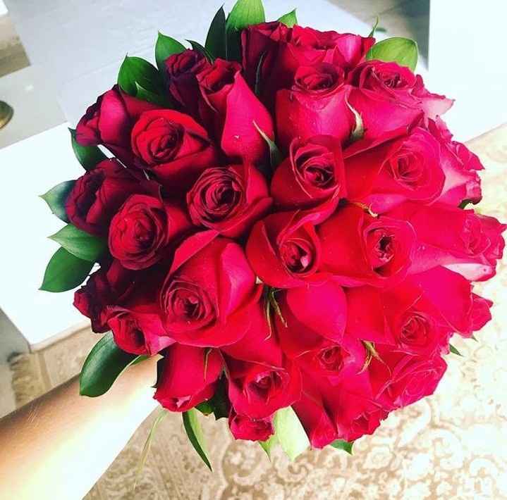 Buquê de Rosas Vermelhas 🌹 - 6
