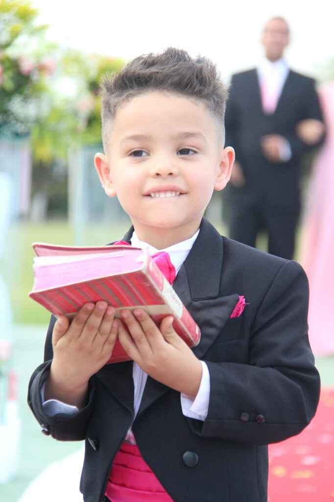  Meu casamento 👰 entrada Pastora e pajem com a bíblia💕 - 4