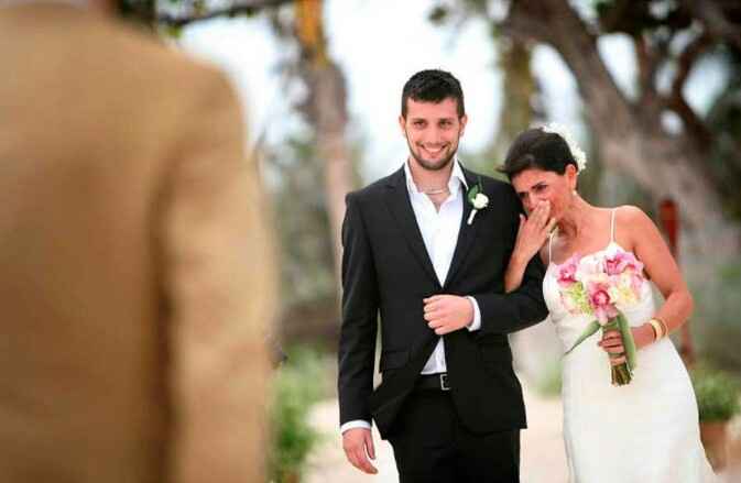 Noivos se vendo no casamento pela primeira vez  😍❤ - 2