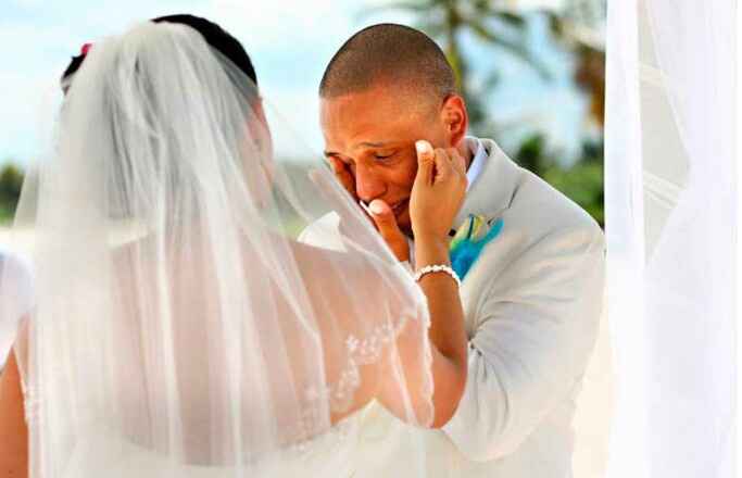 Noivos se vendo no casamento pela primeira vez  😍❤ - 3