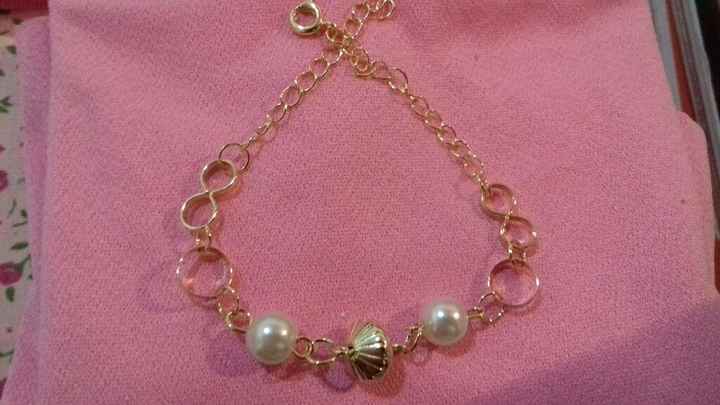 Pulseiras das madrinhas chegaram! 👑💕 - 2