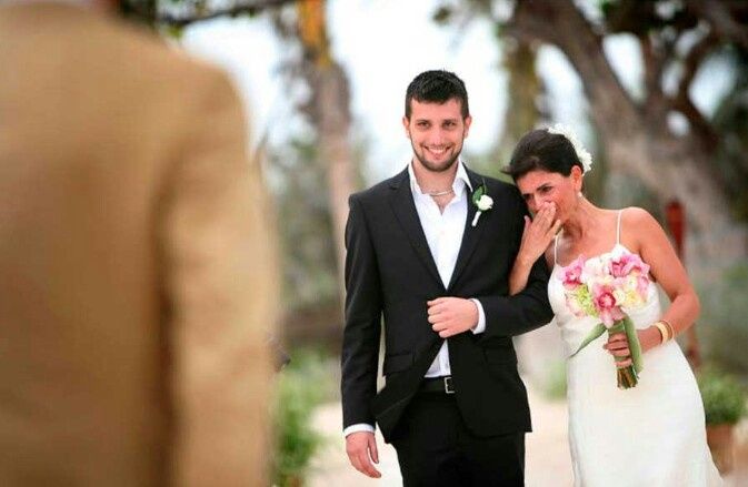 Noivos se vendo no casamento pela primeira vez  😍❤ - 2