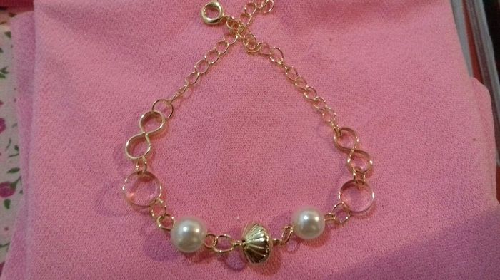 Pulseiras das madrinhas chegaram! 👑💕 - 2