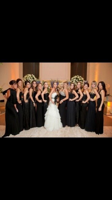 Madrinhas - Padronizar os vestidos ou não?? - 1