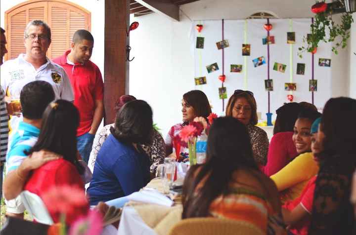 a família curtindo
