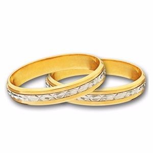 Alianças com detalhes ou lisas ? 