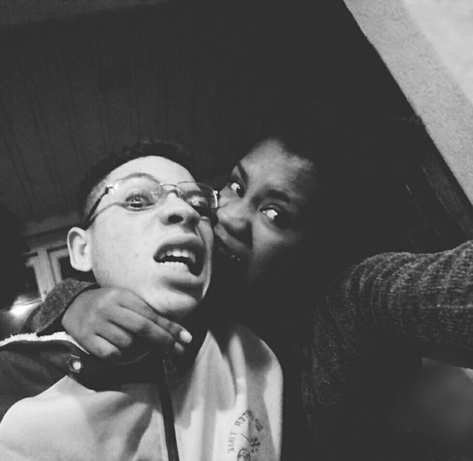 Qual foto mais divertida com seu amor?! - 1