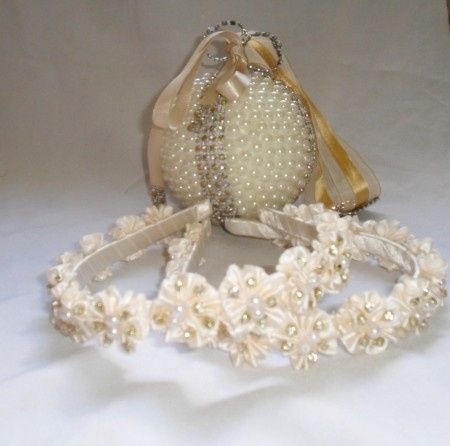 Tiaras e Porta-Aliança