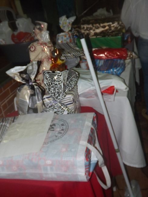 mesa de presentes