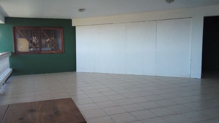 Tenho esse espaço para fazer a decoração da boate
