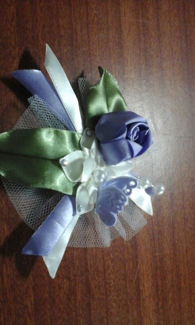 Estou fazendo o corsage das madrinhas #diy - 1