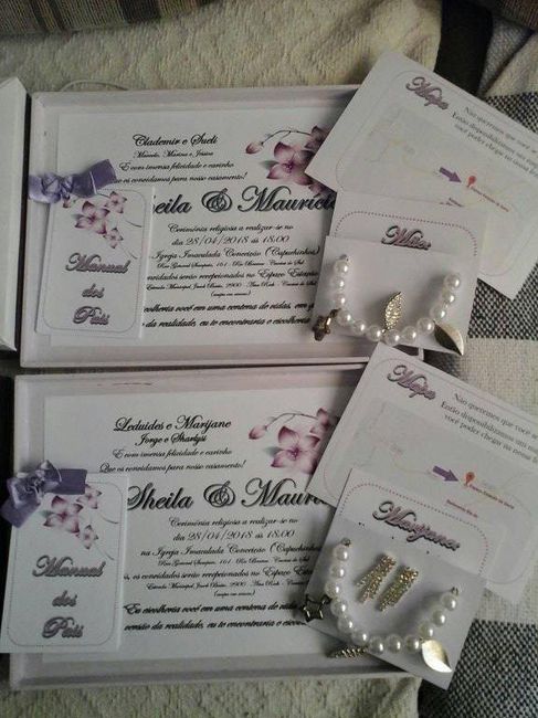Pulseira e brinco das Mães