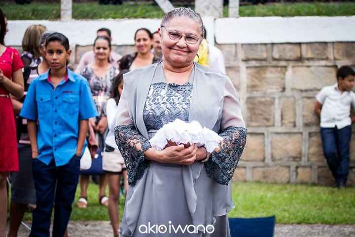 Avó (Aliança)