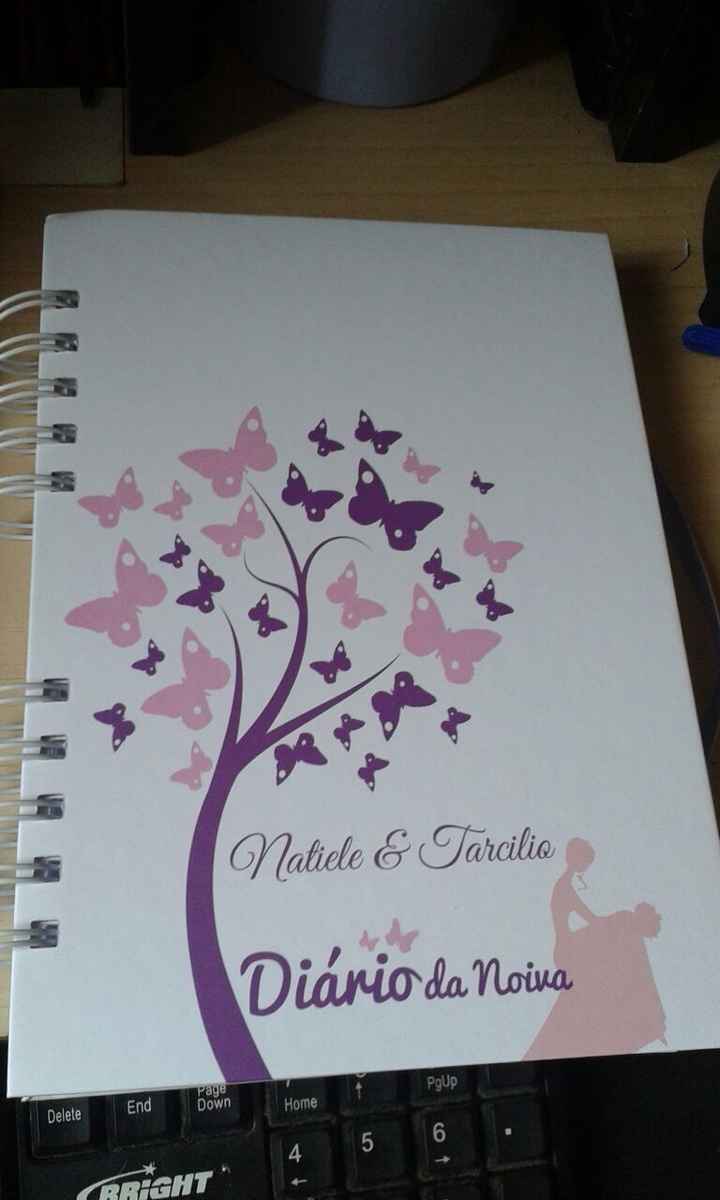 minha agenda linda!!! estou feliz, pois vai me ajuda muito 