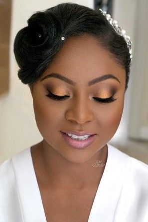 3- penteado diferente e make