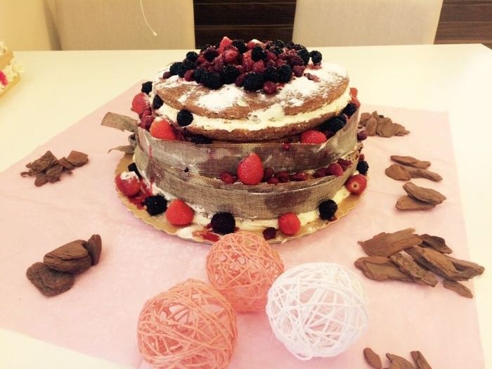 Naked cake de leite ninho