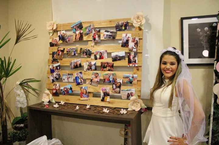 Um pedaço de pallet para o mural de fotos